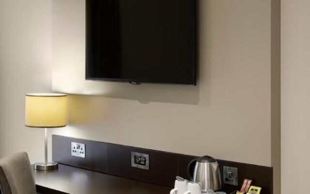 Premier Inn Clacton-On-Sea (Seafront) Hotel