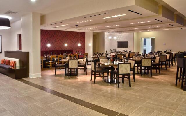 Holiday Inn Charlotte Airport by IHG