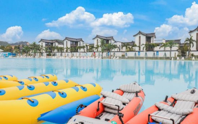 Qingyuan Hudiewan Blue Lake Yueting Hot Spring Villa – Pool – Qingyuan