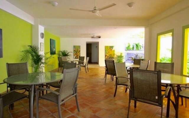 Luxury Condo Romantic Zone-Beach