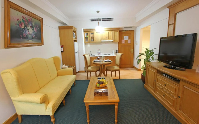 Harmoni Suites Hotel