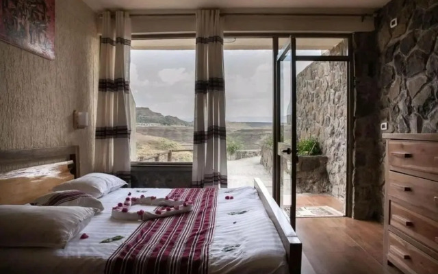 Rock Land Guest House