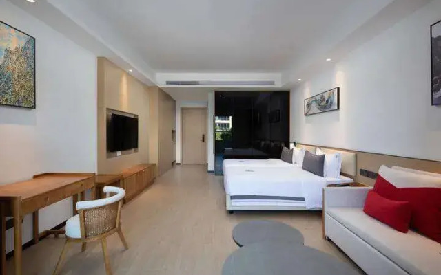 Ramada Encore by Wyndham Jiusuo Downtown