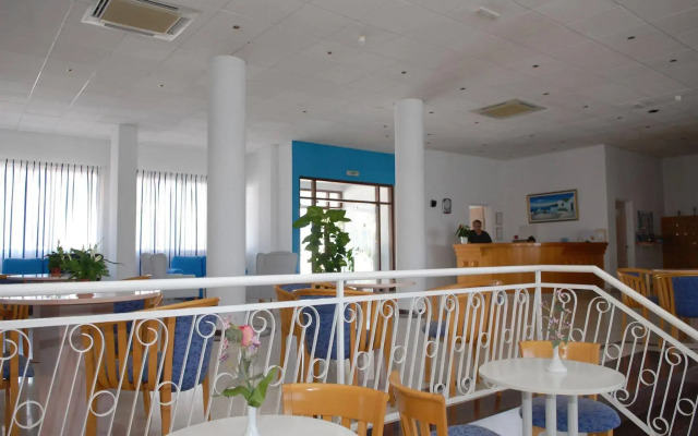 Maistros Hotel Apartments