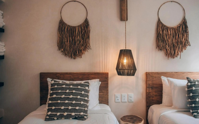 Round Villa Private Pool & Jungle rooftop 2A