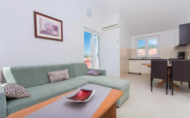Apartment Ljuba
