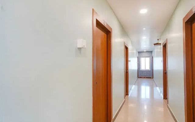 Fabhotel Lio7 Grand