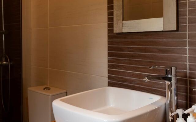 Casas de Campo do Castro da Cola