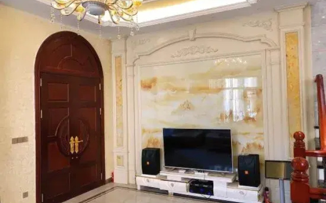Qingyuan Hengda Gulong huangteng hot spring villa