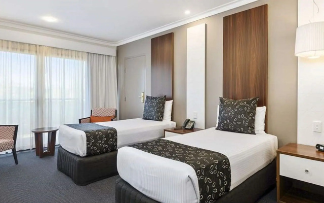 Quality Hotel Taylors Lakes