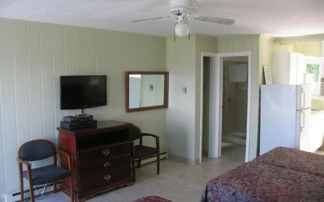 Southold Beach Motel