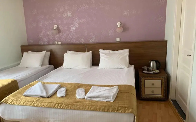 Yakut Hotel