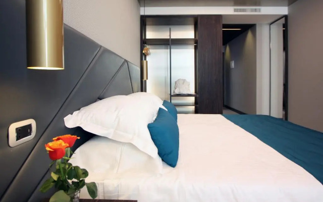 The Hive Hotel