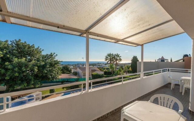 Cozy Villa in Albufeira With Swimming Pool