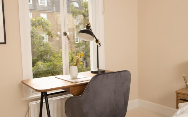 The Maida Vale Escape - Inviting 2bdr Flat