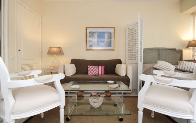 Studio Splendid Five Stars Holiday House