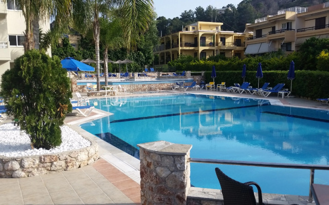 Poseidonia Hotel Apartments