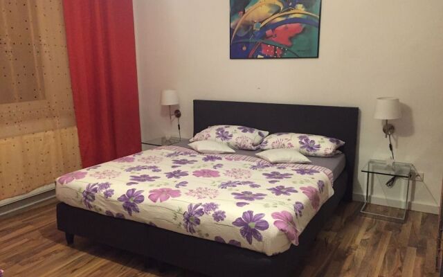 Lorenz Apartment