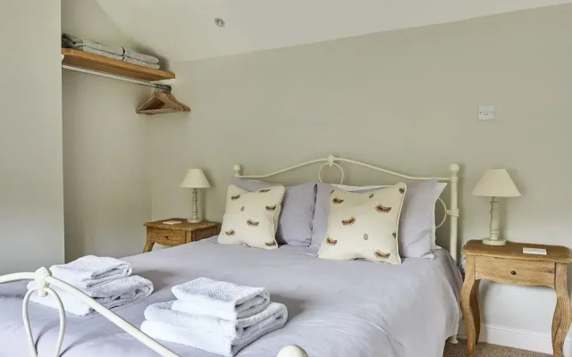 Lilly Cottage