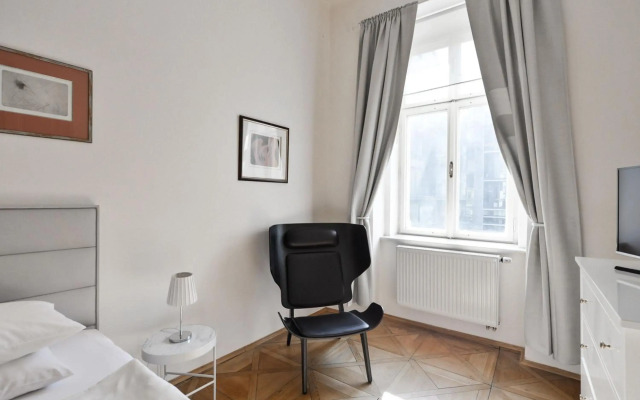 Kafka's Head Apartment