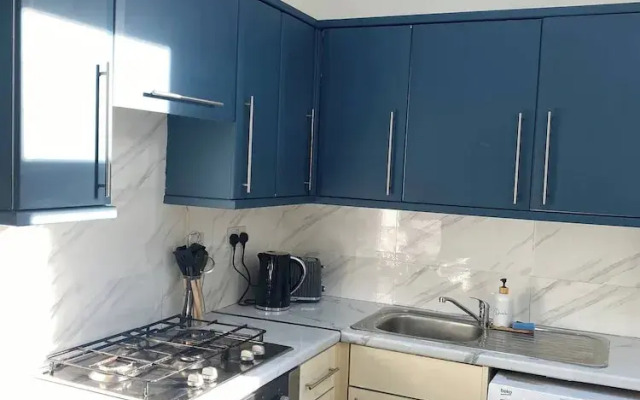 Modern Townhouse-free Parking-game Room-w-ifi