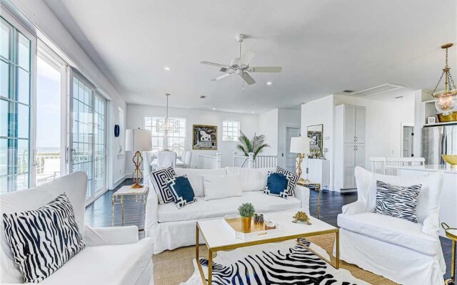 Anastasia Beach House - Five Bedroom Home