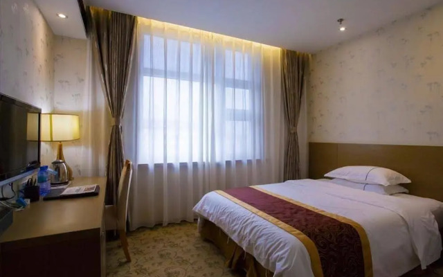 Rongcheng Celebrity Hotel High Speed Rail Station Shop
