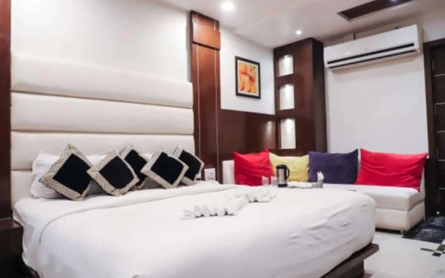 Hotel Vijan Palace Jabalpur