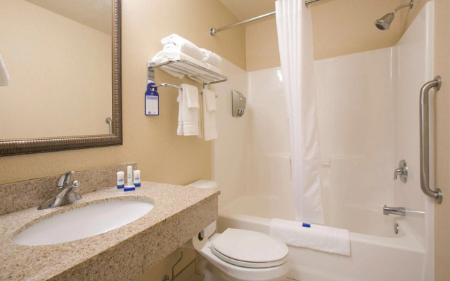 Best Western Plus Blaine at the National Sports Center