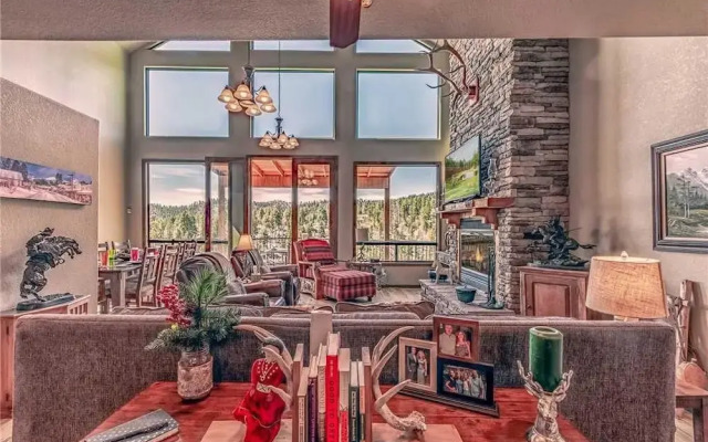 Altitude Adjustment - Three Bedroom Cabin