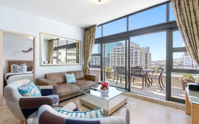 Fountain Suites 1102