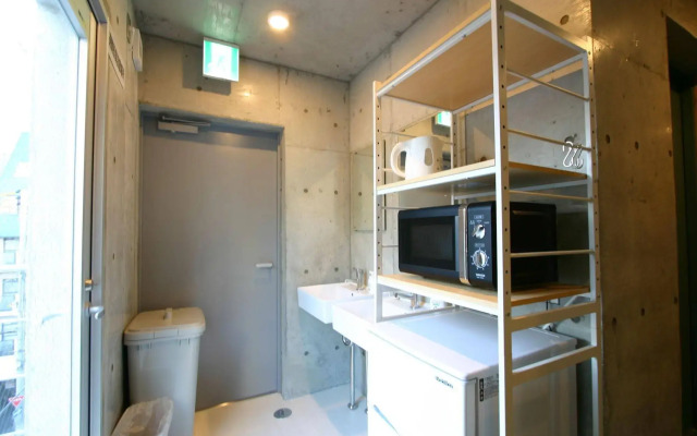 Weekly SHO Hotel Namba