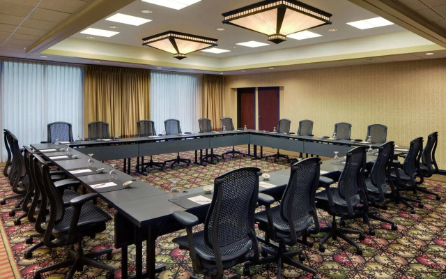 DoubleTree by Hilton Seattle Airport