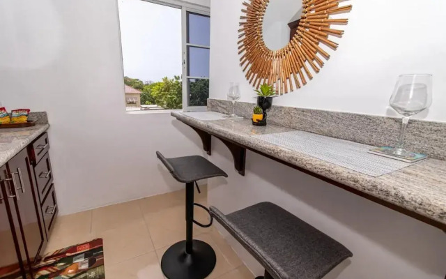 Runaway Bay Gem Suite