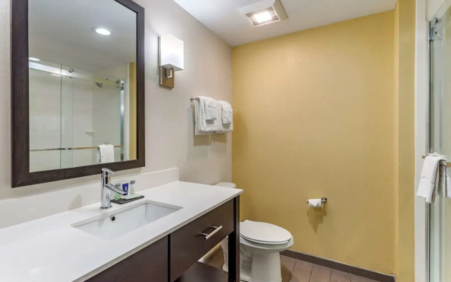 Garner Hotel Clarksville Northeast by IHG