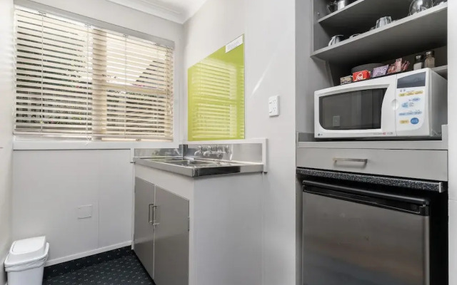 Amble Inn Motel - Masterton