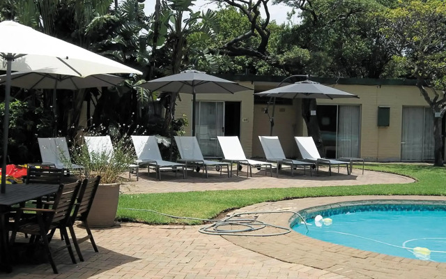 Safari Hotel & Convention Centre