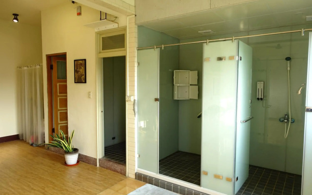 Chiayi Petite Hostel
