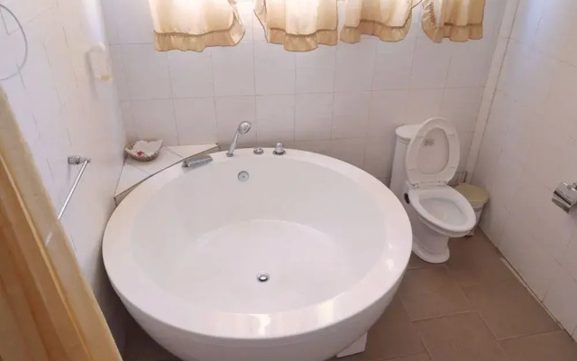 Ave Maria Health & Wellness Resort