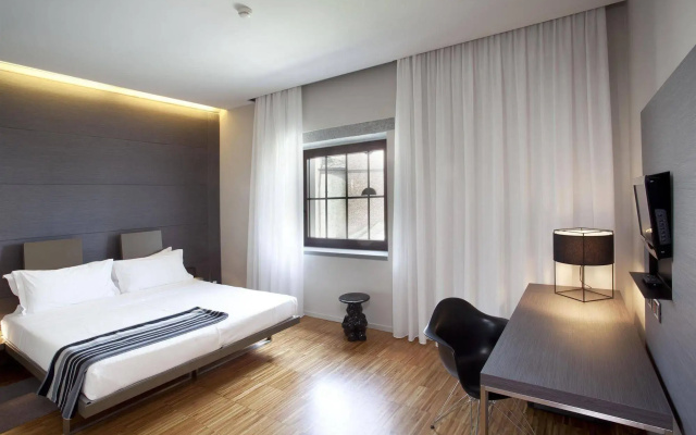 Alter Hotel