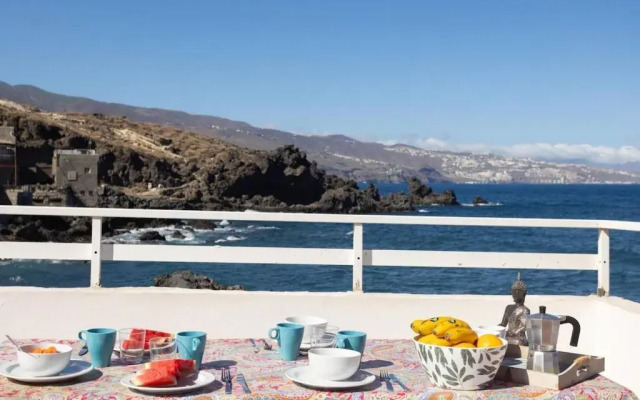 Lightbooking casa de playa Tenerife
