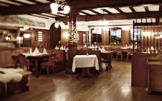 Lothar-Mai-Haus