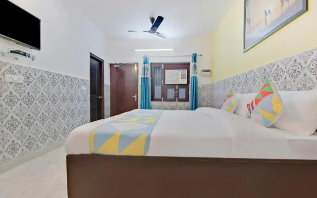 Oyo Home 78927 Elegant Studio Sarita Vihar