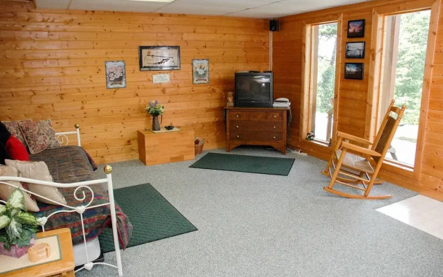 MAJESTIC OAKS - 3 Br Cabin