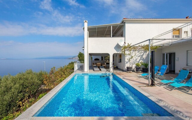 Nice Home in Sv.juraj With Wifi and 3 Bedrooms