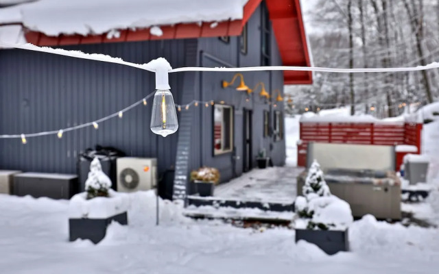 Whitetail Chalet 4 Bedroom Home