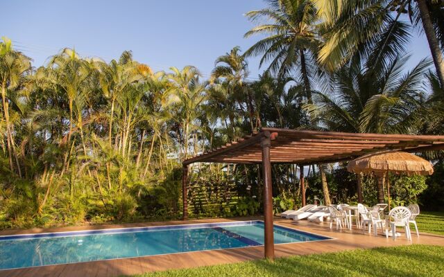 OBA 44 - Beach house in front of the sea - Caraguatatuba