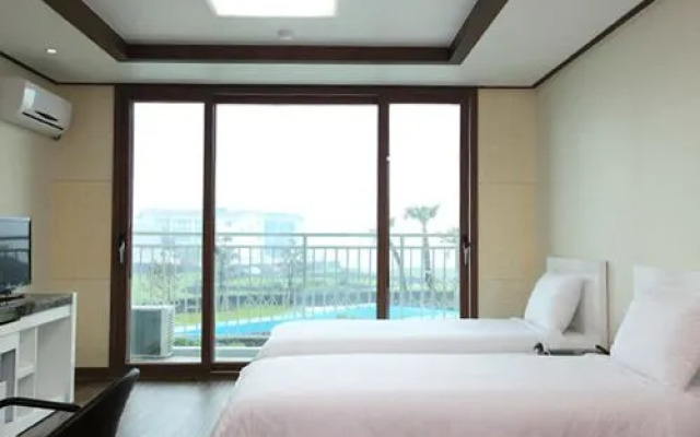 Jejusunset Village Pension
