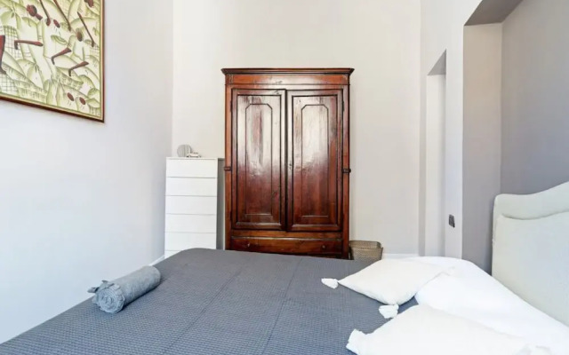Vittoria Corner
