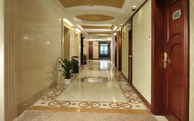 Vienna Hotel - Shanghai PVG Nanzhu Road